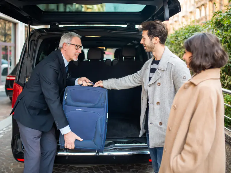 Istanbul Airport Transfer with 5 seater Van